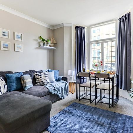 2 Bedroom Apartment - Queens Square Flat 1 Okręg wyborczy Hove Zewnętrze zdjęcie
