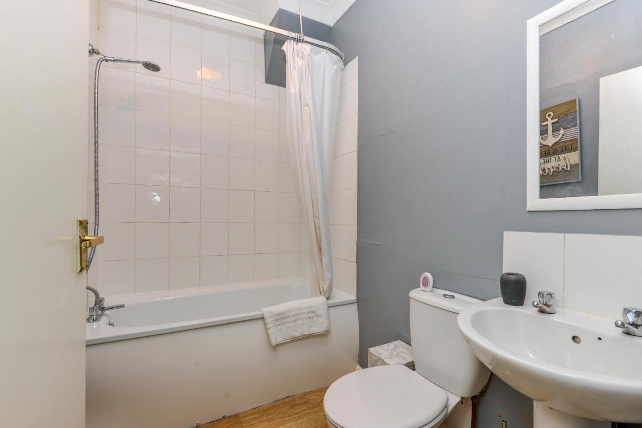 2 Bedroom Apartment - Queens Square Flat 1 Okręg wyborczy Hove Zewnętrze zdjęcie