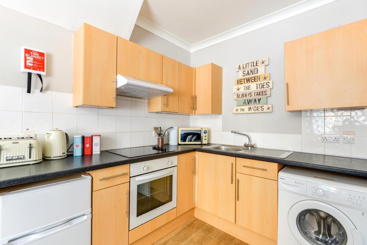 2 Bedroom Apartment - Queens Square Flat 1 Okręg wyborczy Hove Zewnętrze zdjęcie